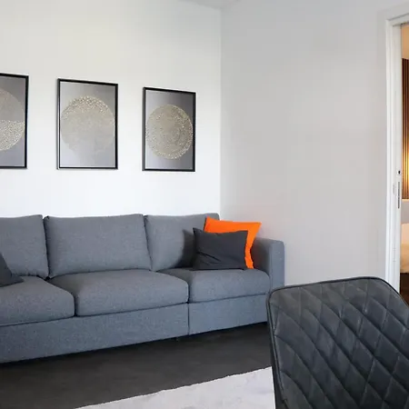 Luxury Pure! Bazzoni 2-room Suite, Fully Equipped Appartamento Olbia